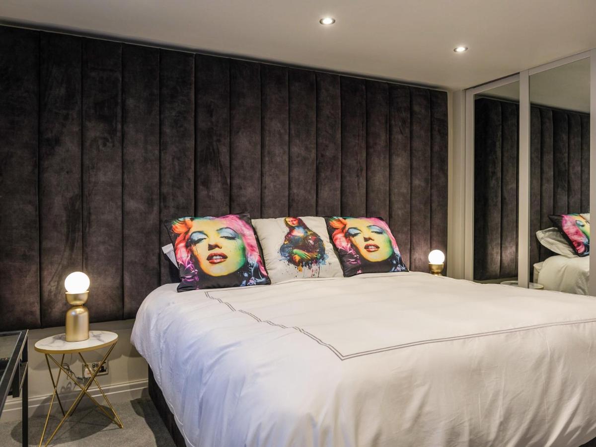 Villa The Neon Rose à Bowness-on-Windermere Extérieur photo